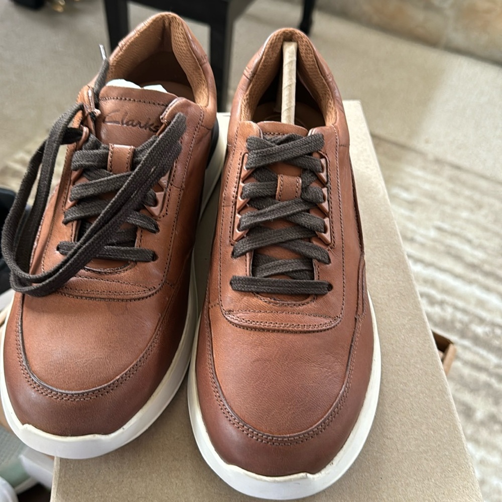 Clarks RaceLite Lace brown Leather 7.5 Men’s